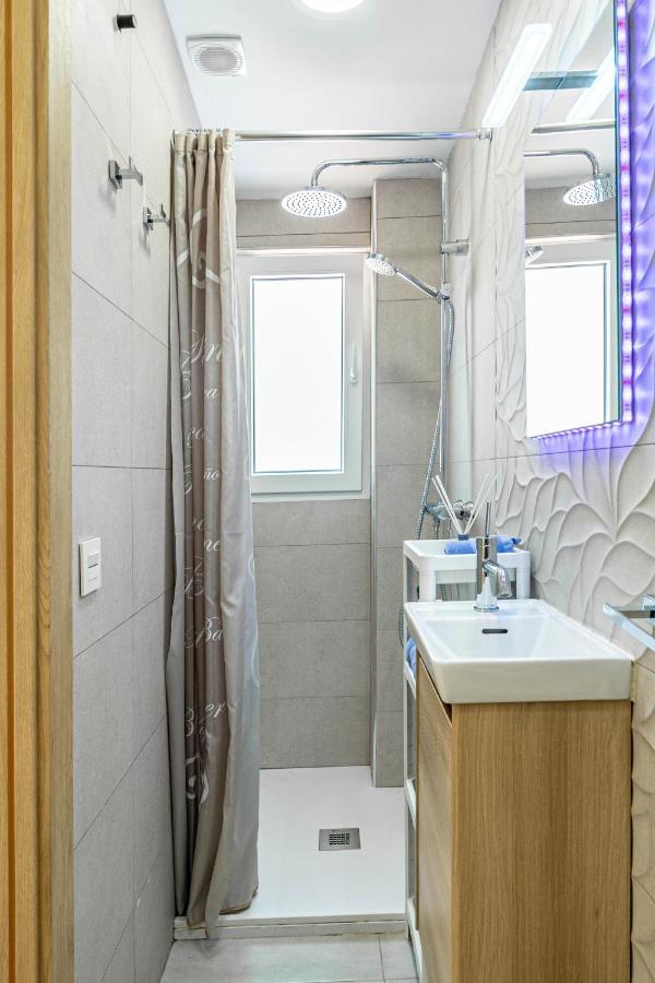 Central Luxury Flat With Free Parking Apartment Valencia Exterior foto